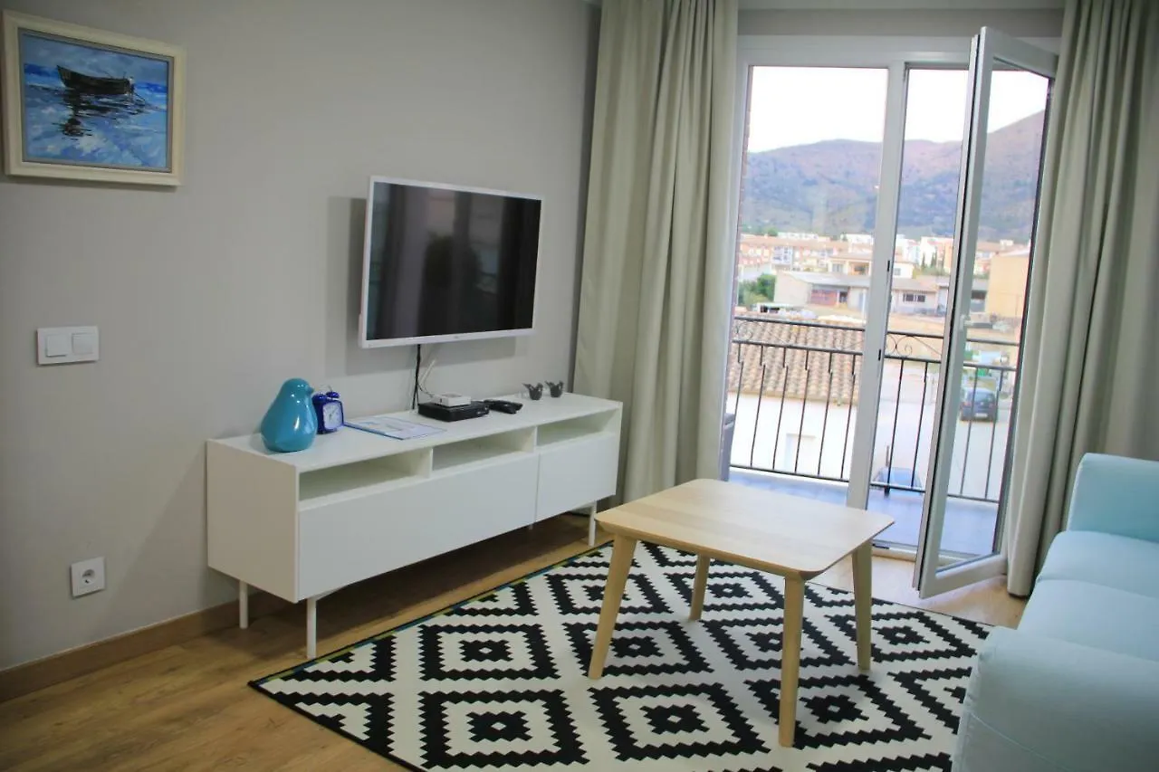 La Vela Blanca Apartment Roses
