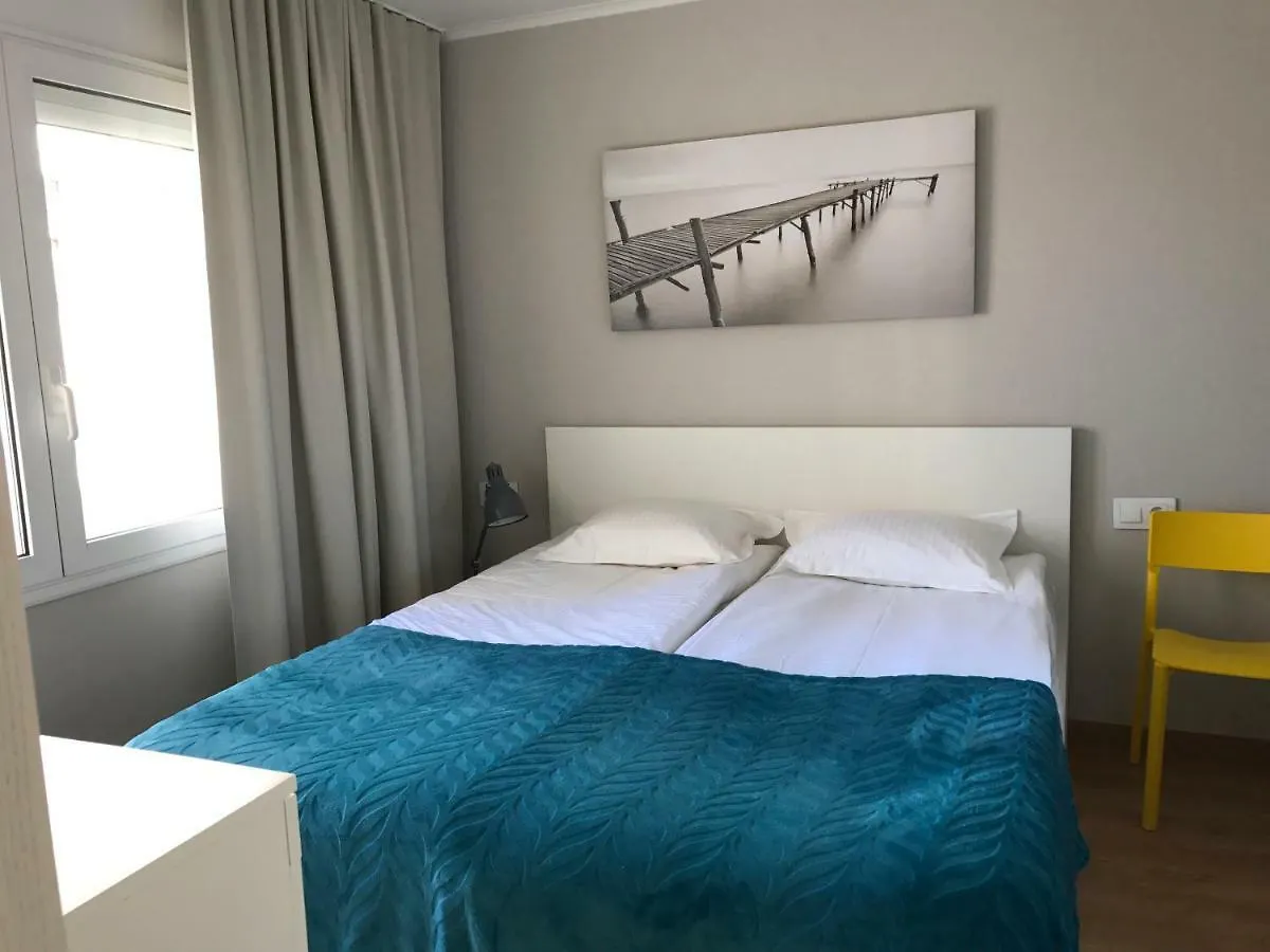 La Vela Blanca Apartment Roses