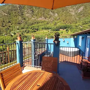 https://casa-rural-la-resbala-casa-azul.tenerifehoteles.net
